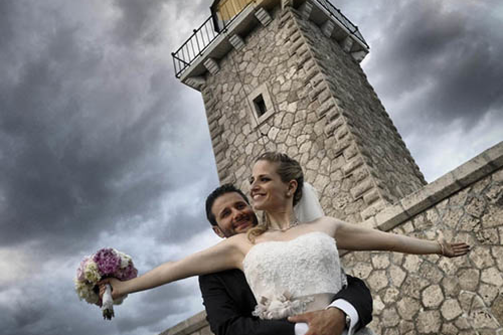 dayafter-savvas-eleni-featured