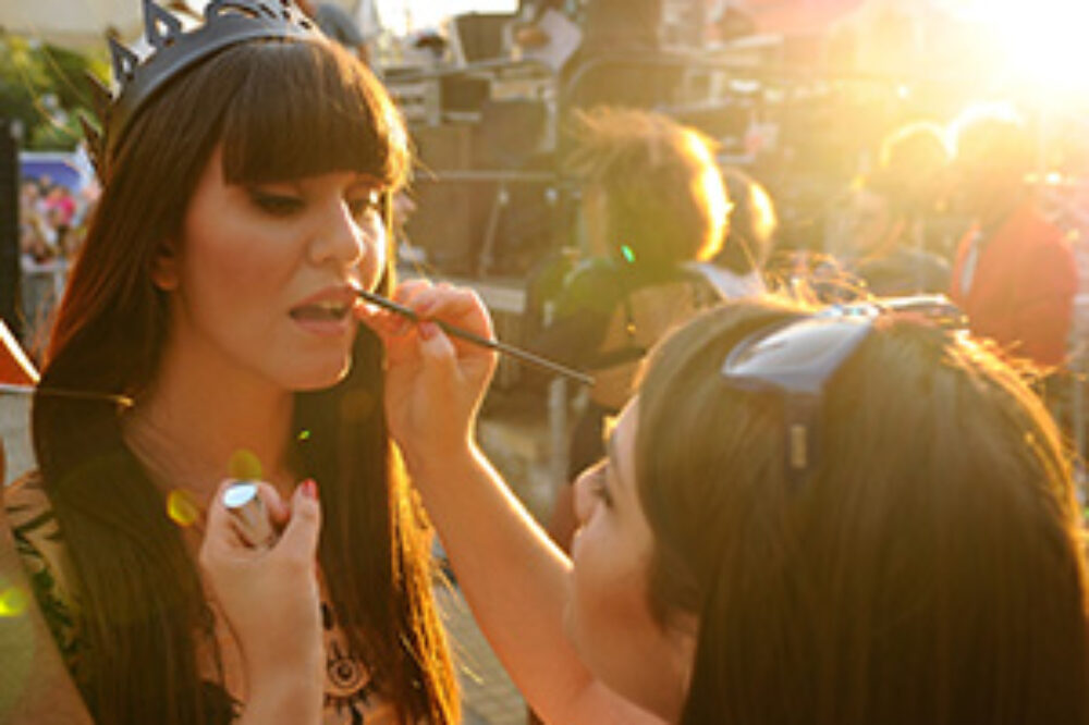 Str8 – Copyright Yiannis Velissaridis – Cover