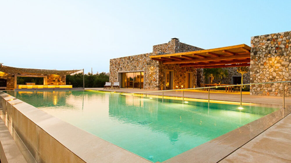 Villa Anna (featured)