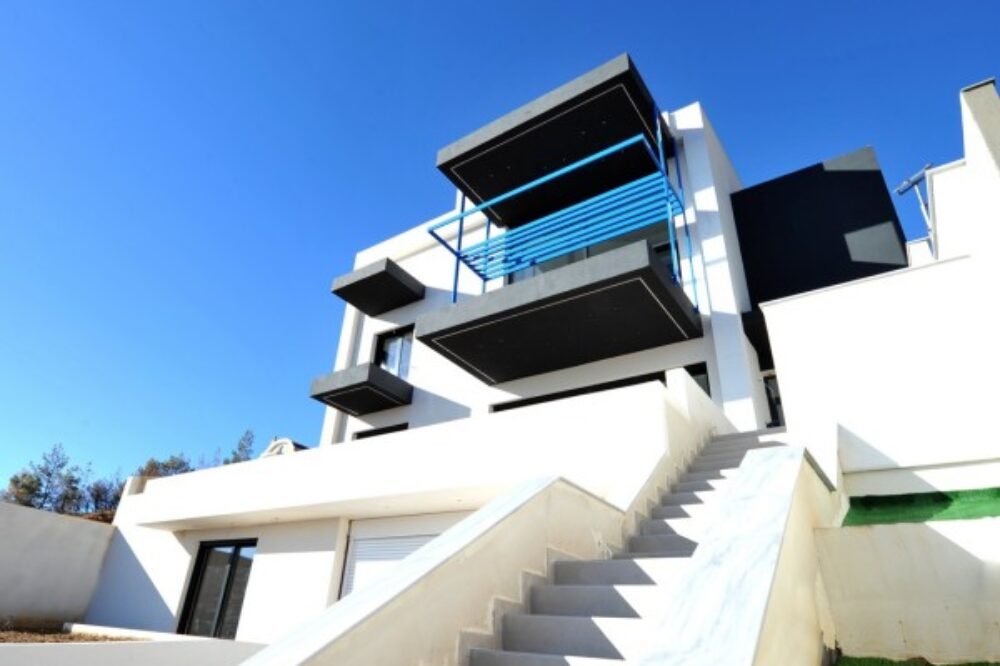 Villa Dioni (1) – featured