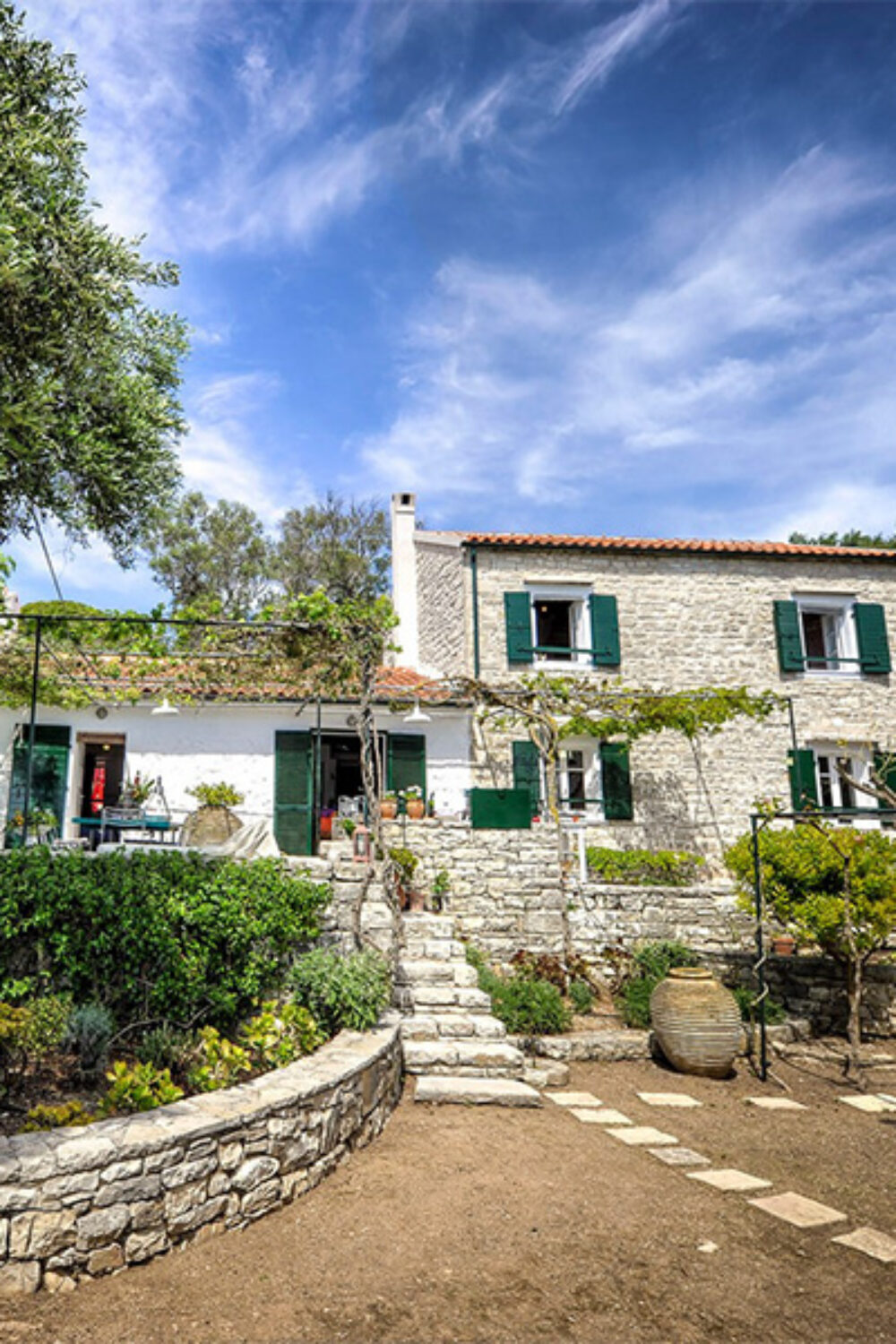 villa zoi (91) – featured